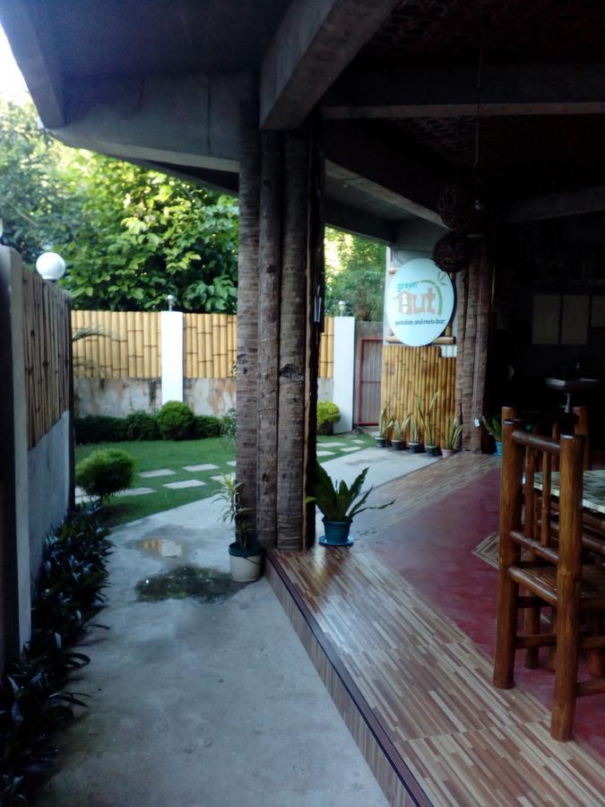Greenhut Pension & Bar Jagna エクステリア 写真